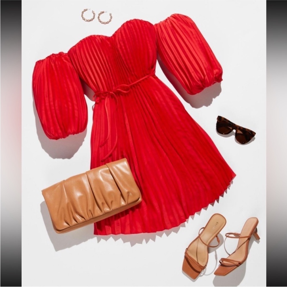 EXPRESS DRESSES | Pleated Belted Off The Shoulder Trapeze Dress | small